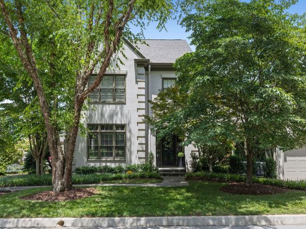 104 Brighton Close, Nashville, TN 37205