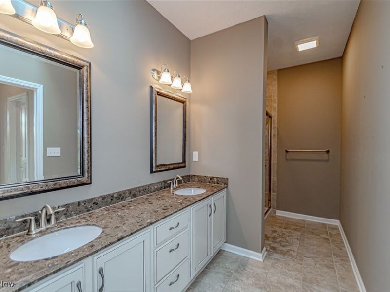 1493 Newman Drive, Brunswick Hills, OH 44212 Photo 20