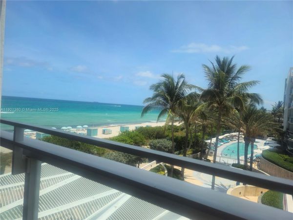 6801 Collins Ave, Unit 320, Miami Beach, FL 33141