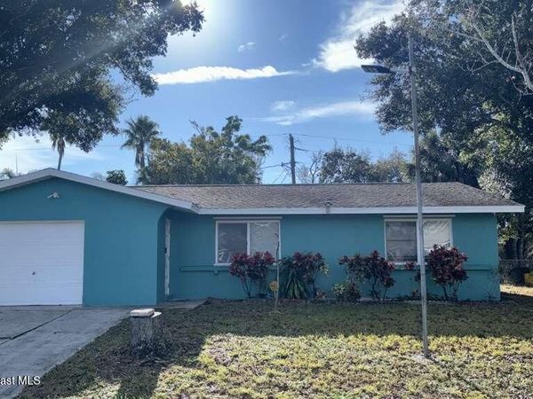 855 NE Angle Street NE, Palm Bay, FL 32905