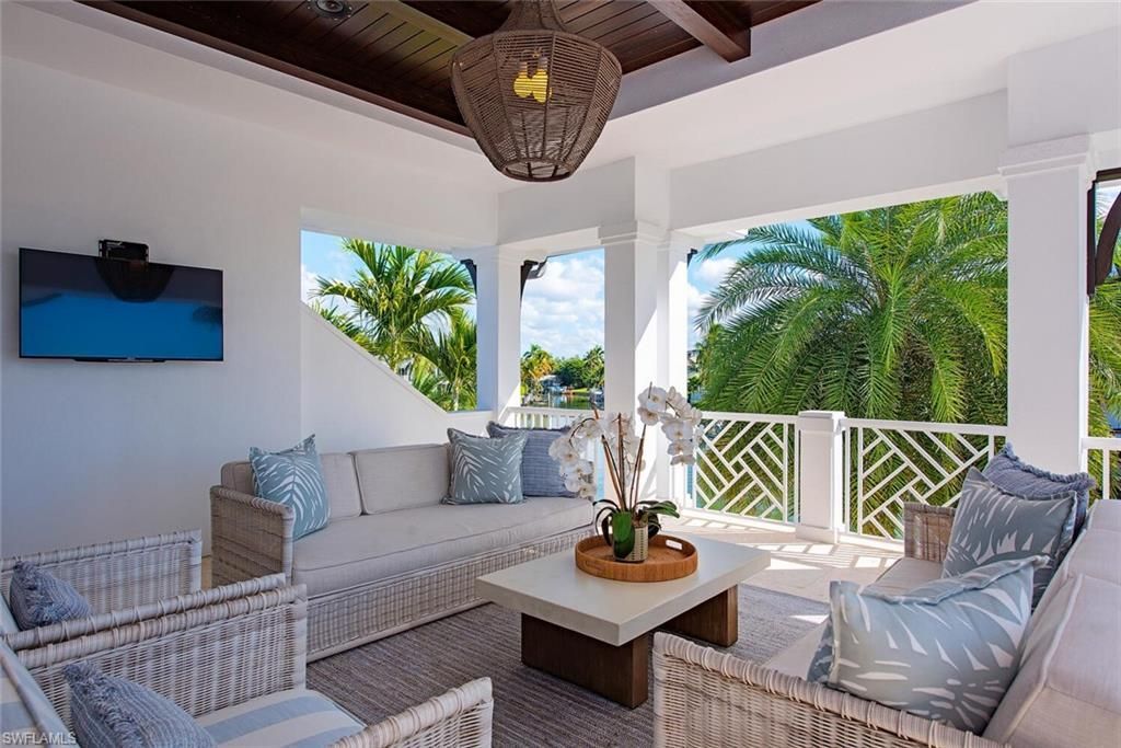 2135 Snook Dr, Naples, FL 34102 Photo