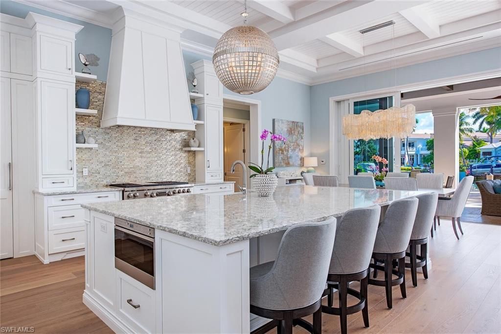 2135 Snook Dr, Naples, FL 34102 Photo