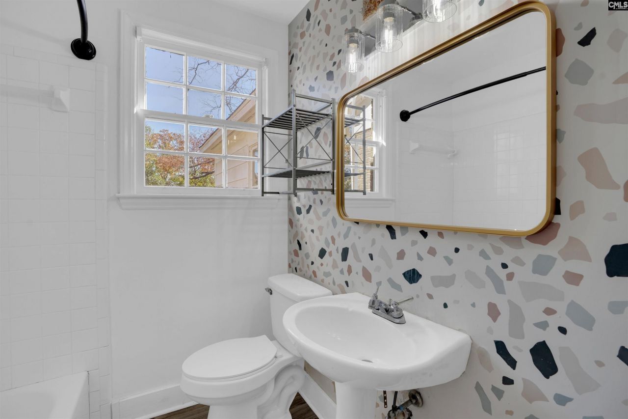 1108 S Beltline Boulevard Photo 35