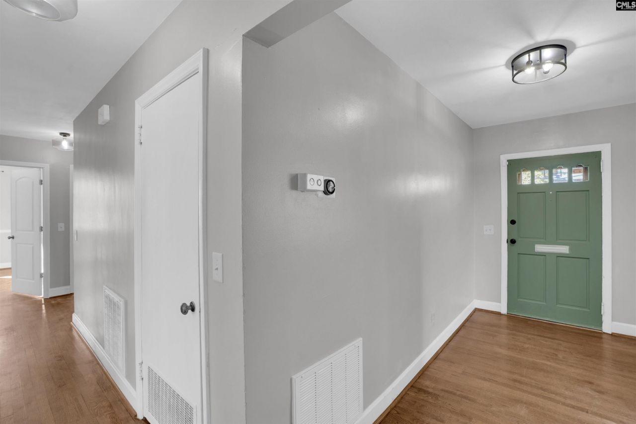 1108 S Beltline Boulevard Photo 6