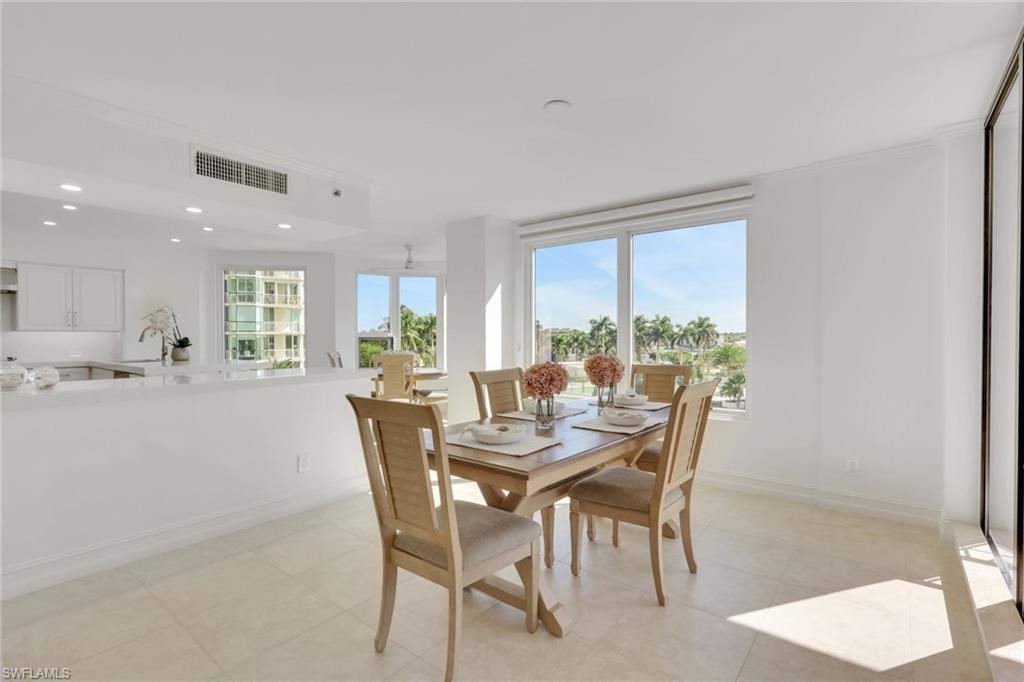 4251 Gulf Shore Blvd N, Unit 5B, Naples, FL 34103 Photo