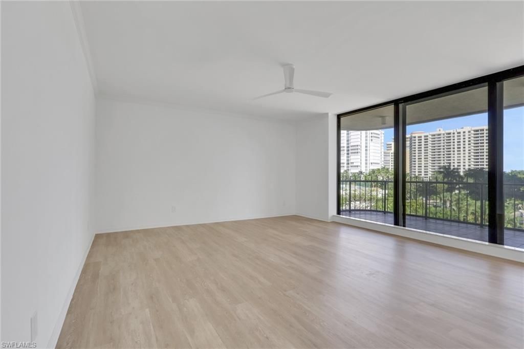 4251 Gulf Shore Blvd N, Unit 5B, Naples, FL 34103 Photo