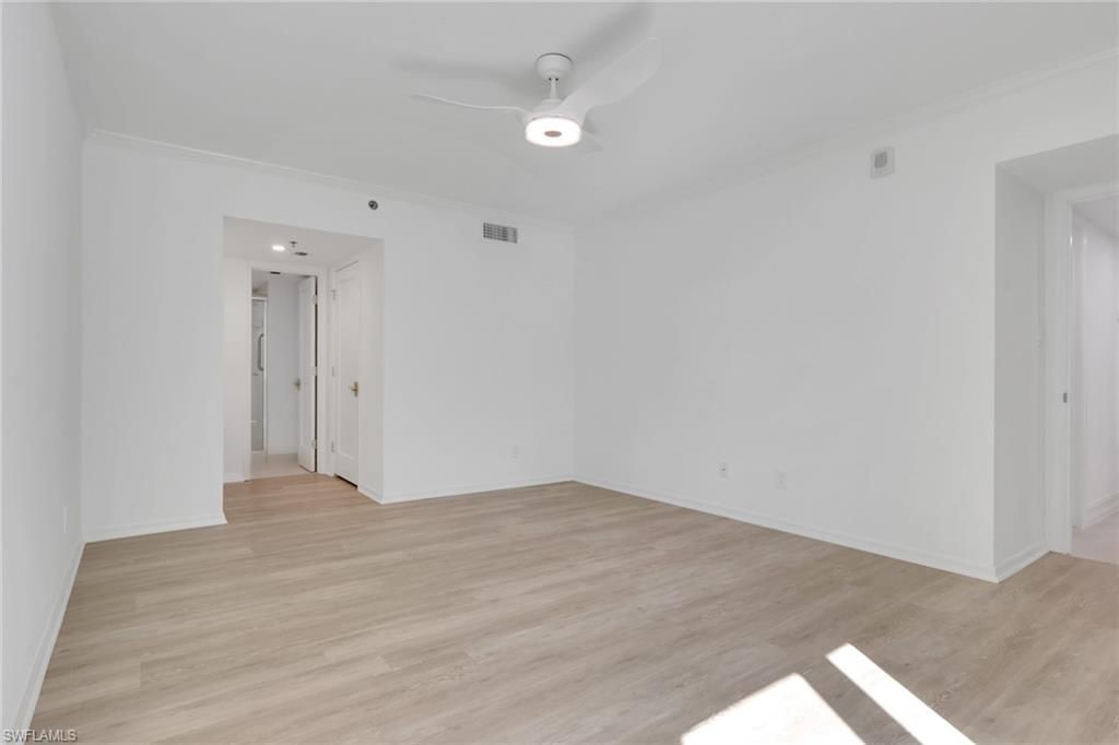 4251 Gulf Shore Blvd N, Unit 5B, Naples, FL 34103 Photo