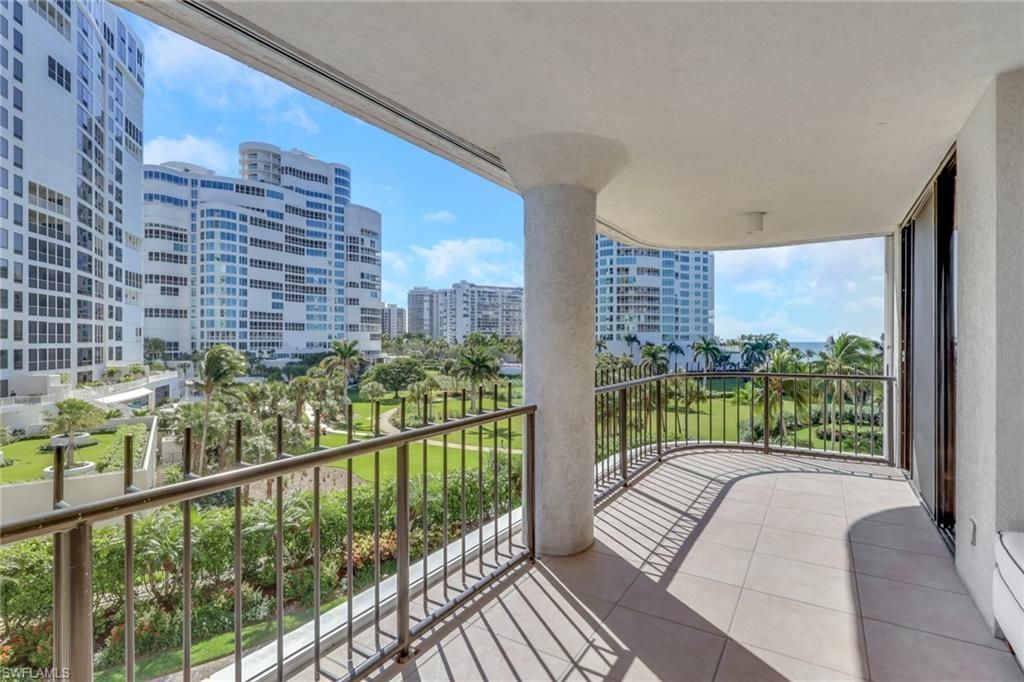 4251 Gulf Shore Blvd N, Unit 5B, Naples, FL 34103 Photo