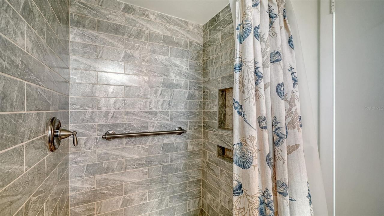 2657 Riverbluff Parkway, Unit V122, Sarasota, FL 34231 Photo