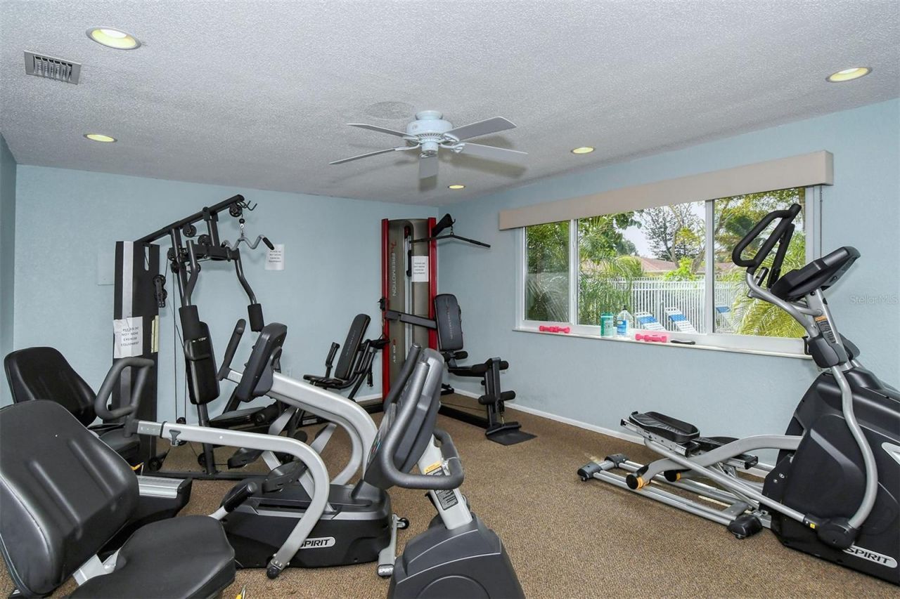 2657 Riverbluff Parkway, Unit V122, Sarasota, FL 34231 Photo