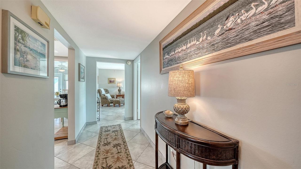 2657 Riverbluff Parkway, Unit V122, Sarasota, FL 34231 Photo