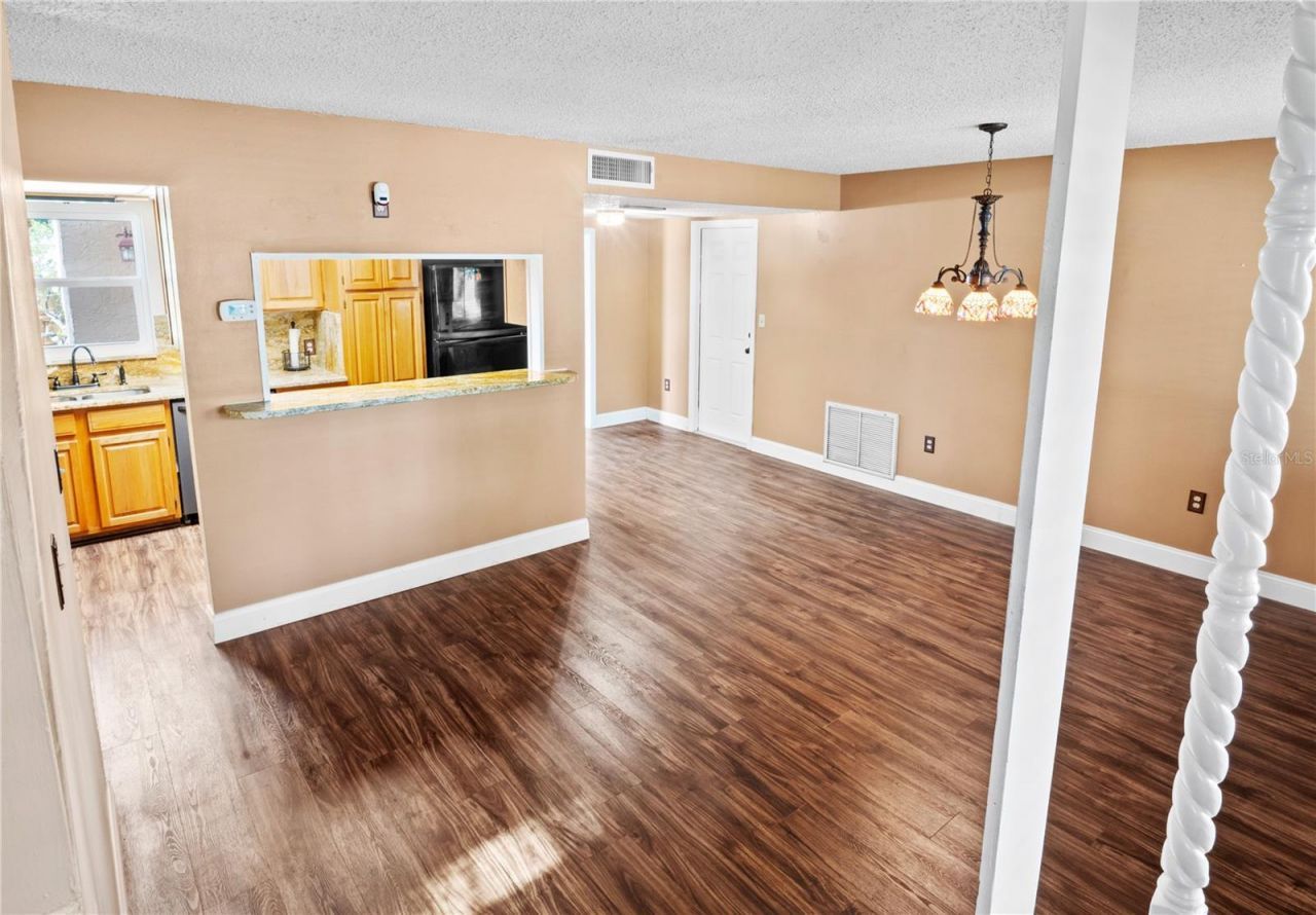 771 Murphy Avenue N, Saint Petersburg, FL 33703 Photo