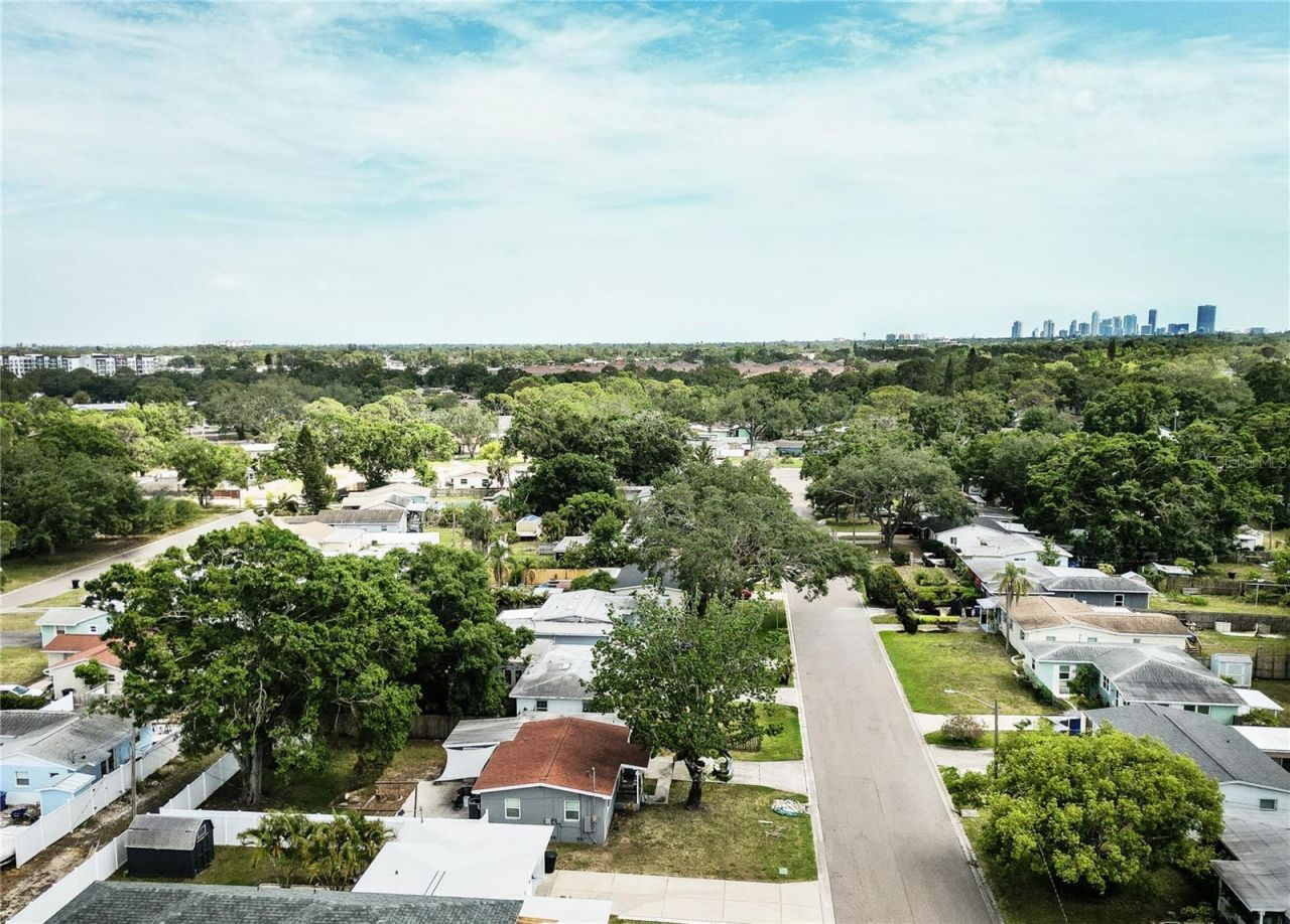 771 Murphy Avenue N, Saint Petersburg, FL 33703 Photo