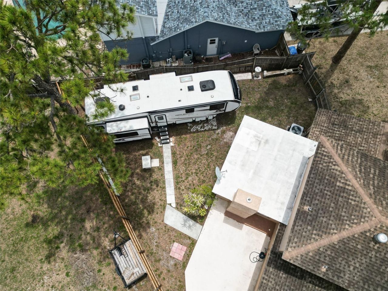 771 Murphy Avenue N, Saint Petersburg, FL 33703 Photo