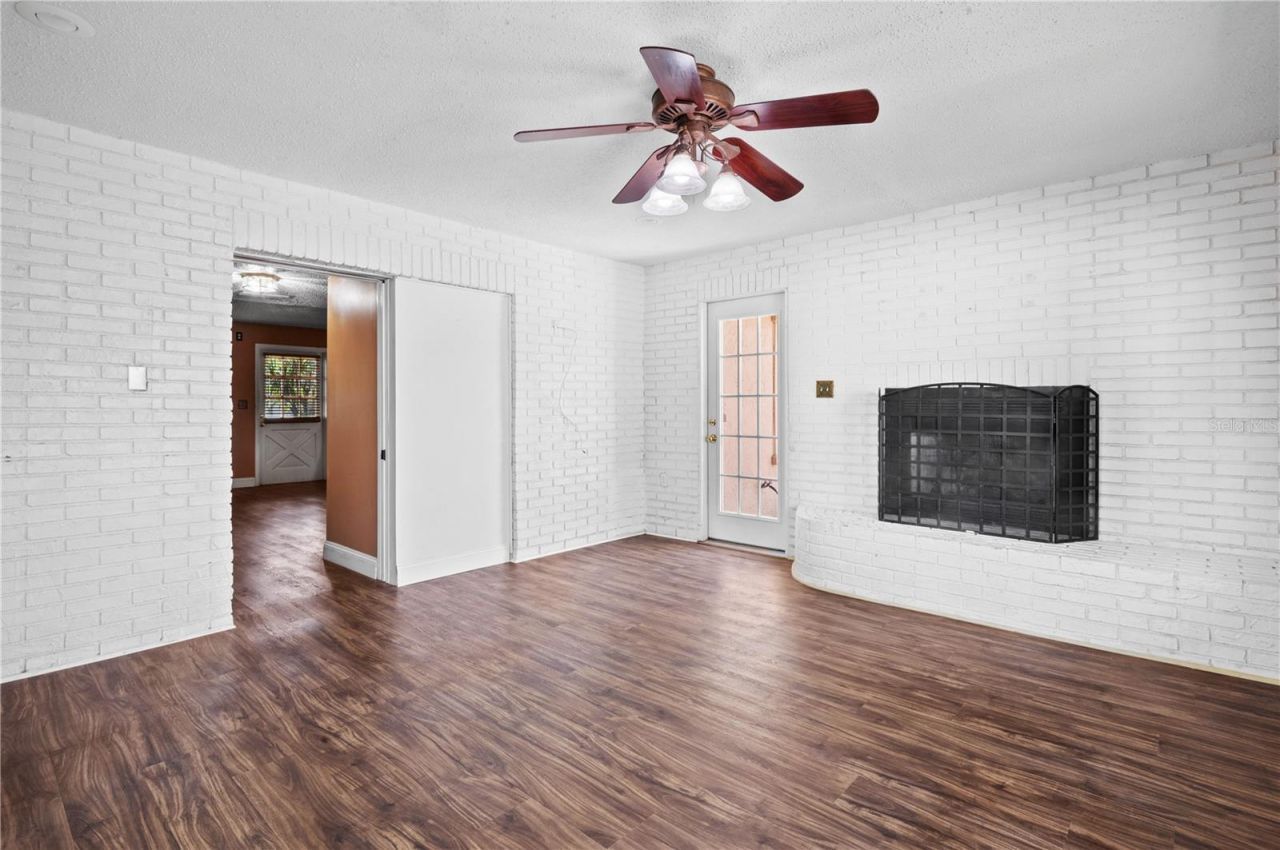 771 Murphy Avenue N, Saint Petersburg, FL 33703 Photo