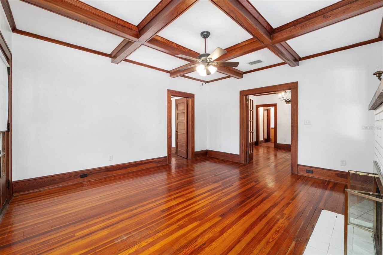 15670 S Highway 25, Weirsdale, FL 32195 Photo