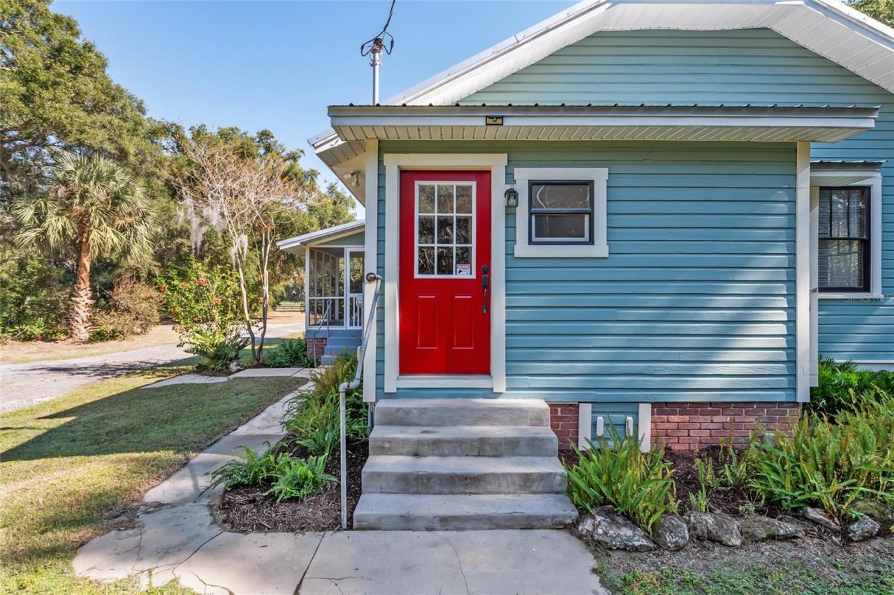 15670 S Highway 25, Weirsdale, FL 32195 Photo