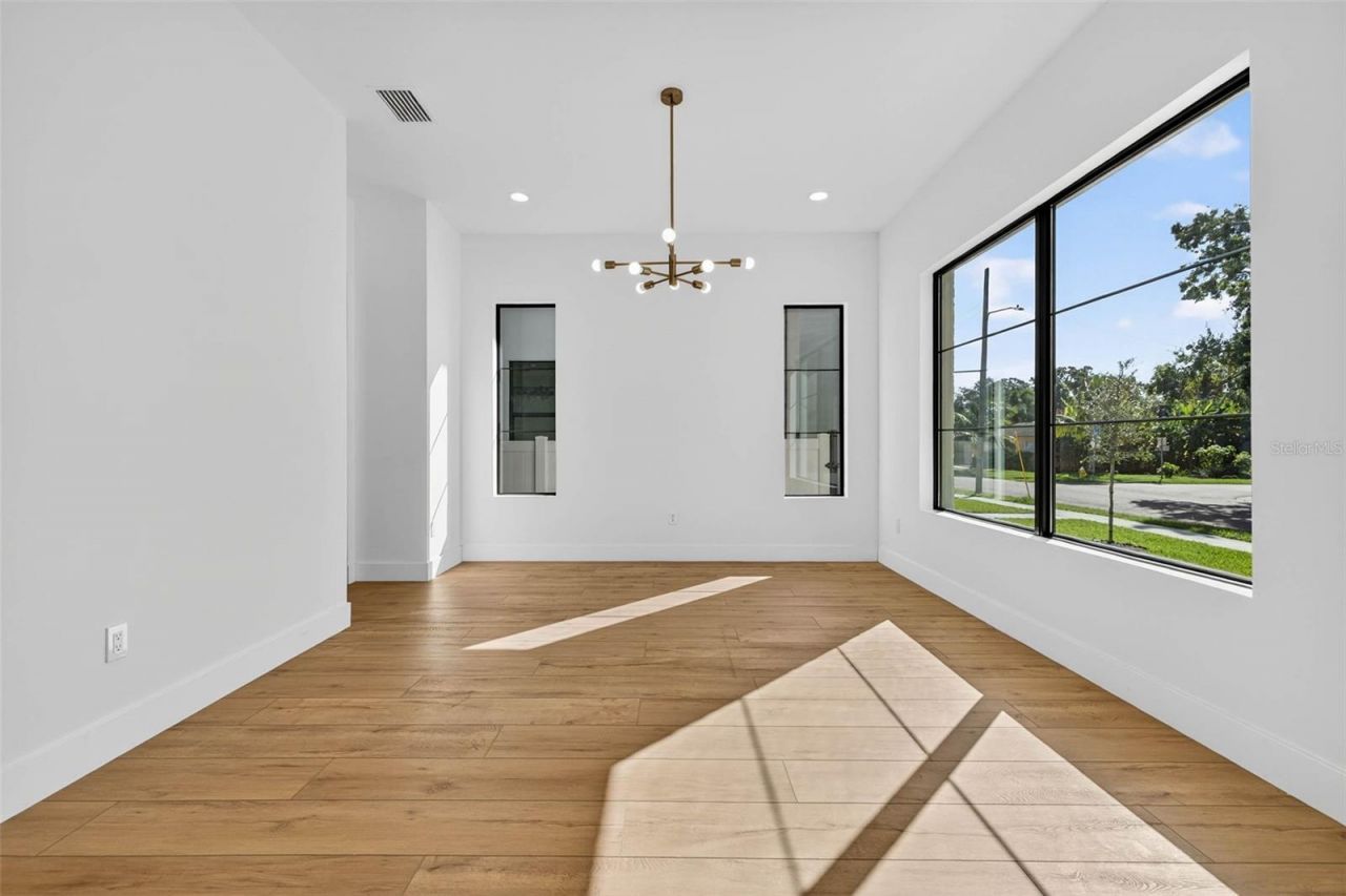 4555 26th Avenue S, Saint Petersburg, FL 33711 Photo