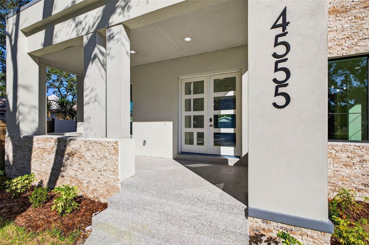 4555 26th Avenue S, Saint Petersburg, FL 33711 Photo