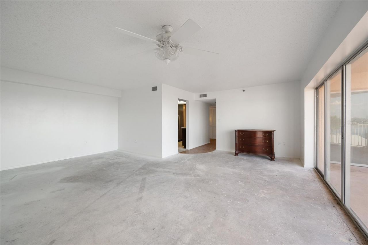 7430 Sunshine Skyway Lane S, Unit 601, Saint Petersburg, FL 33711 Photo