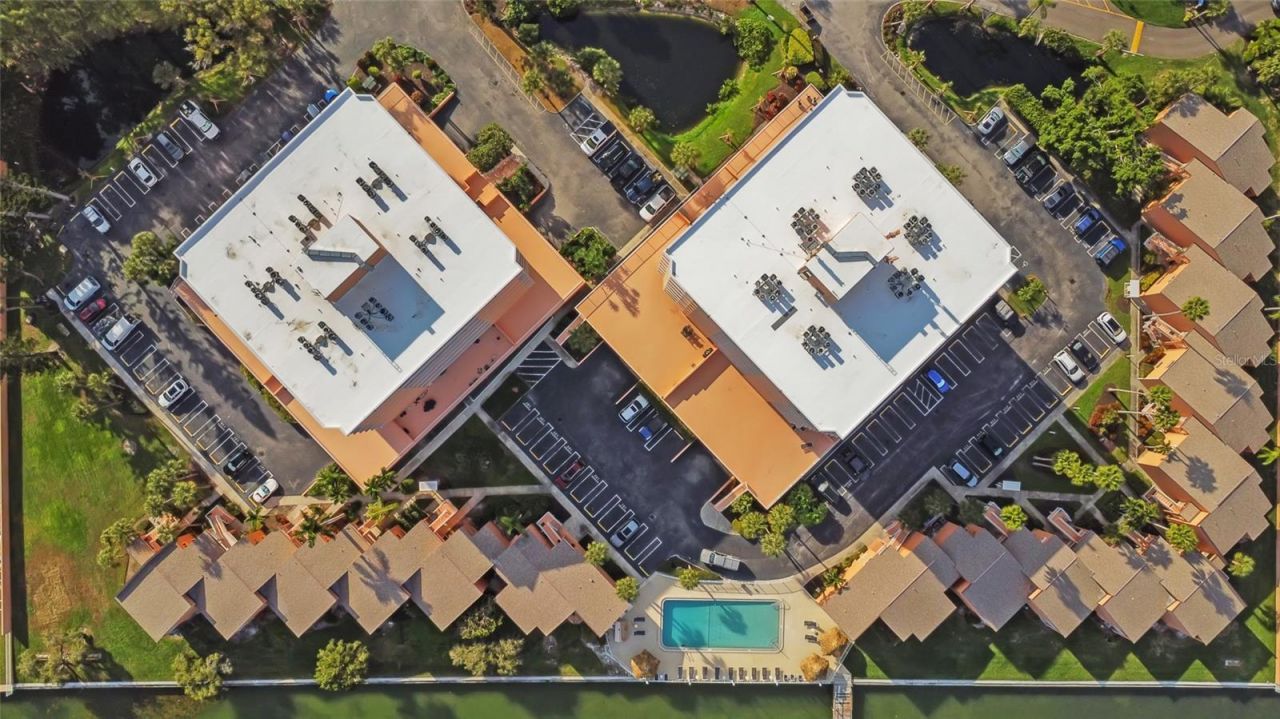 7430 Sunshine Skyway Lane S, Unit 601, Saint Petersburg, FL 33711 Photo