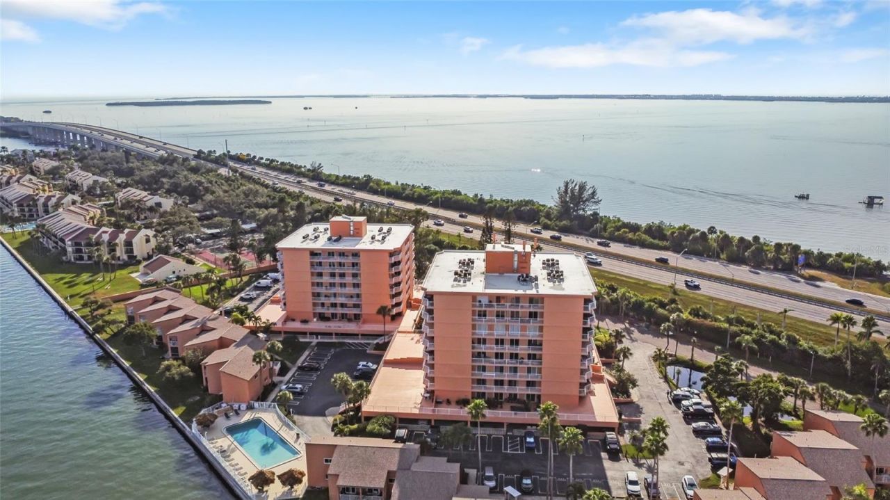 7430 Sunshine Skyway Lane S, Unit 601, Saint Petersburg, FL 33711 Photo