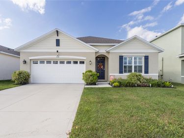 2710 LILYTURF COURT, TAVARES, FL 32778