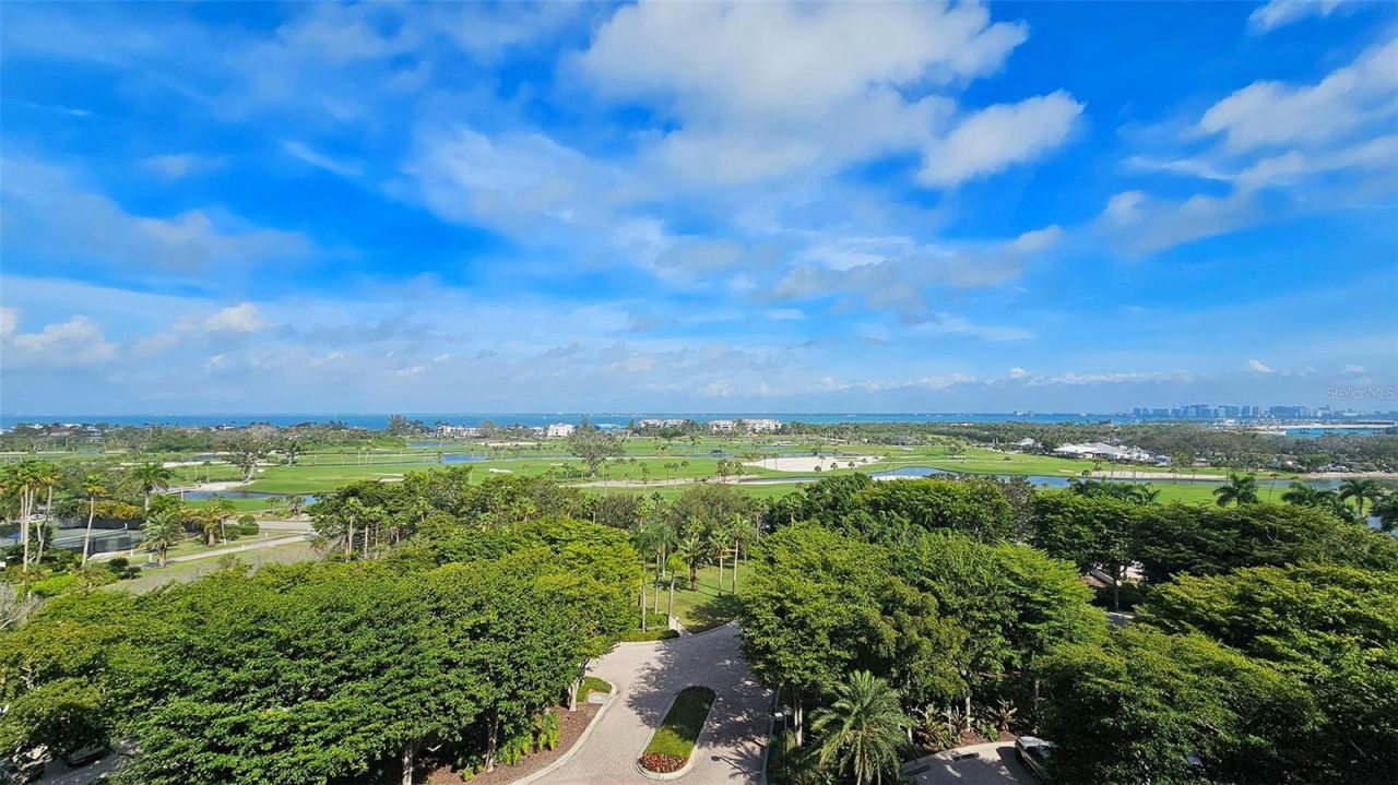 435 L Ambiance Drive, Unit J704, Longboat Key, FL 34228 Photo