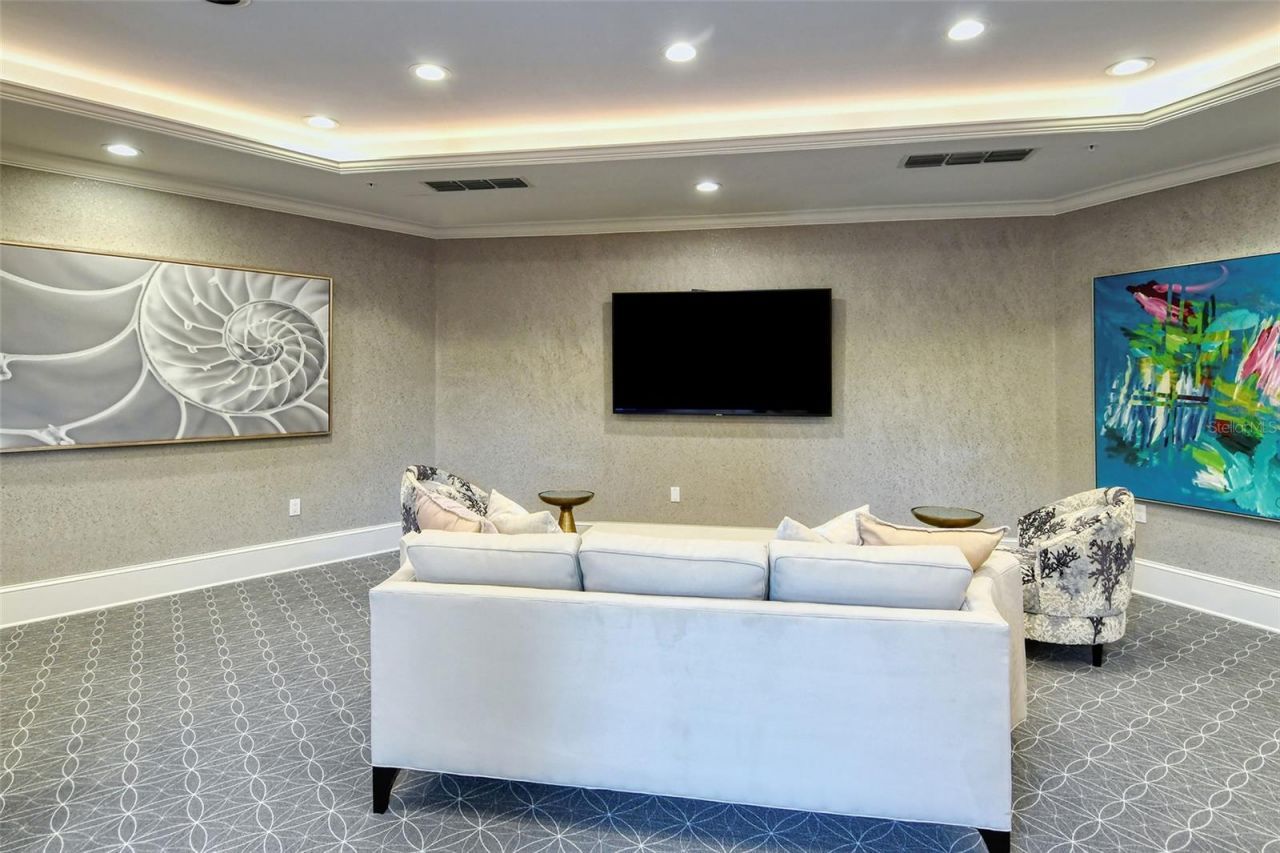 435 L Ambiance Drive, Unit J704, Longboat Key, FL 34228 Photo