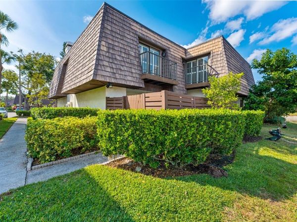 15233 W POND WOODS DRIVE, Unit 404, TAMPA, FL 33618