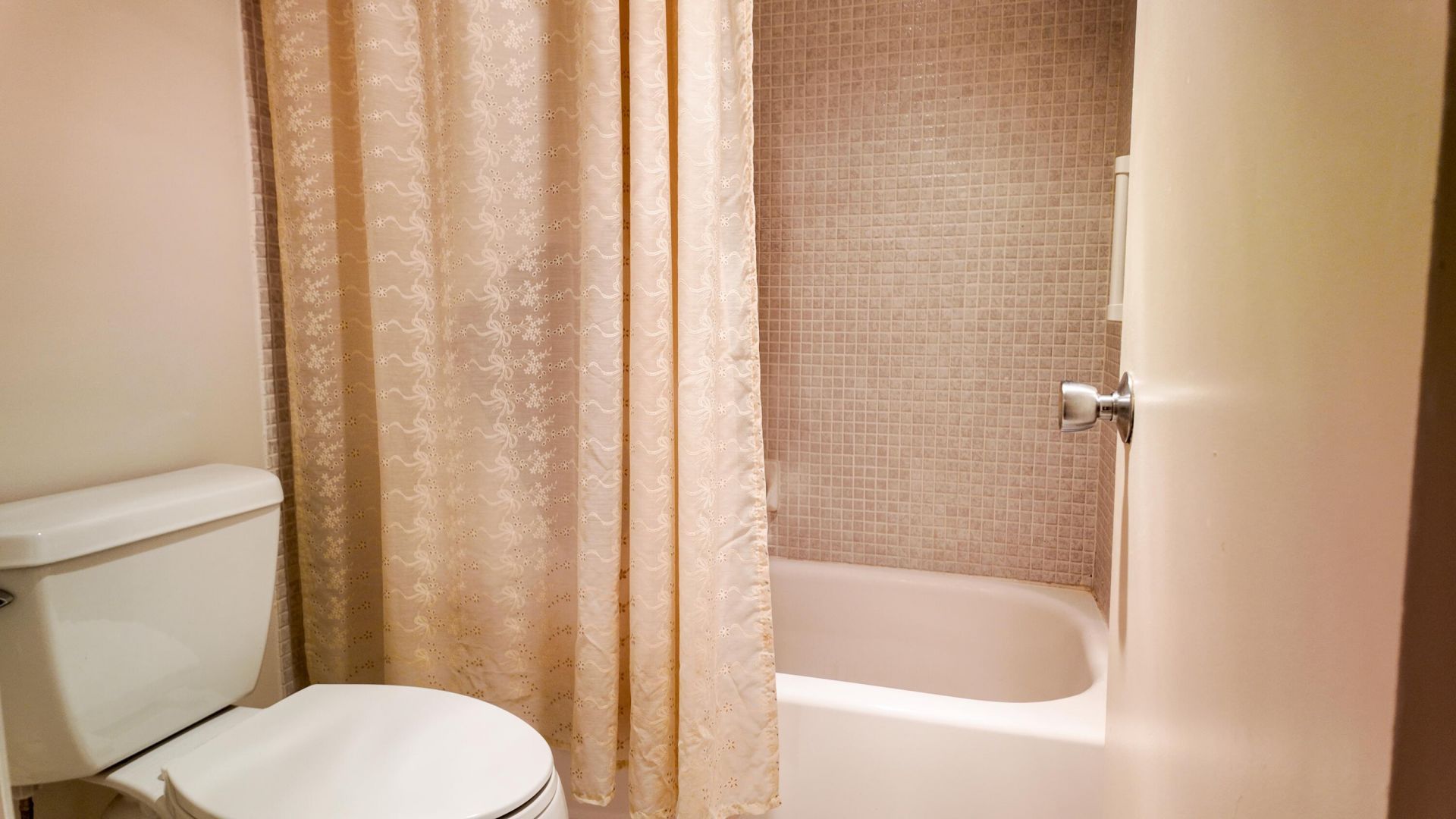 4661 Fountains Drive S, Unit 109, Lake Worth, FL 33467 Photo