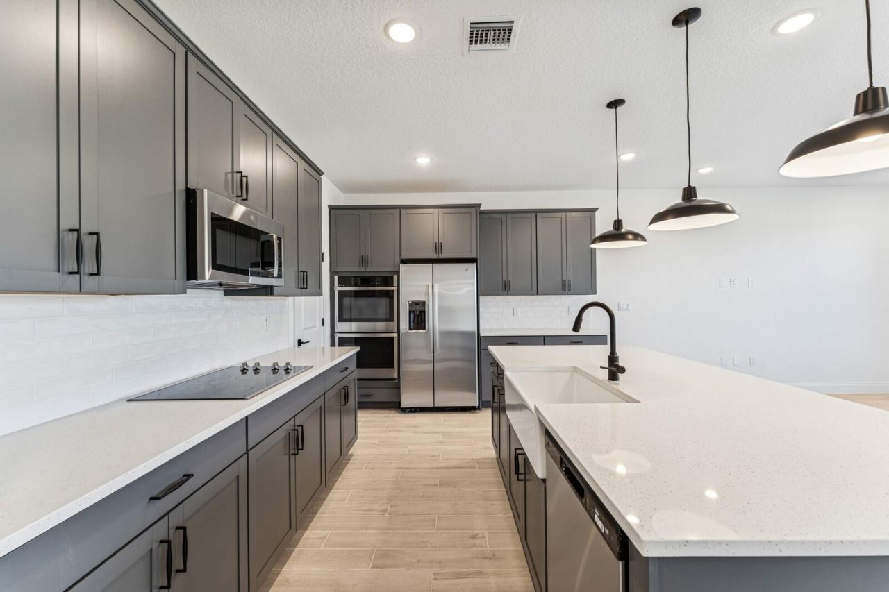 172 SE Birch Terrace, Unit 206, Stuart, FL 34997 Photo
