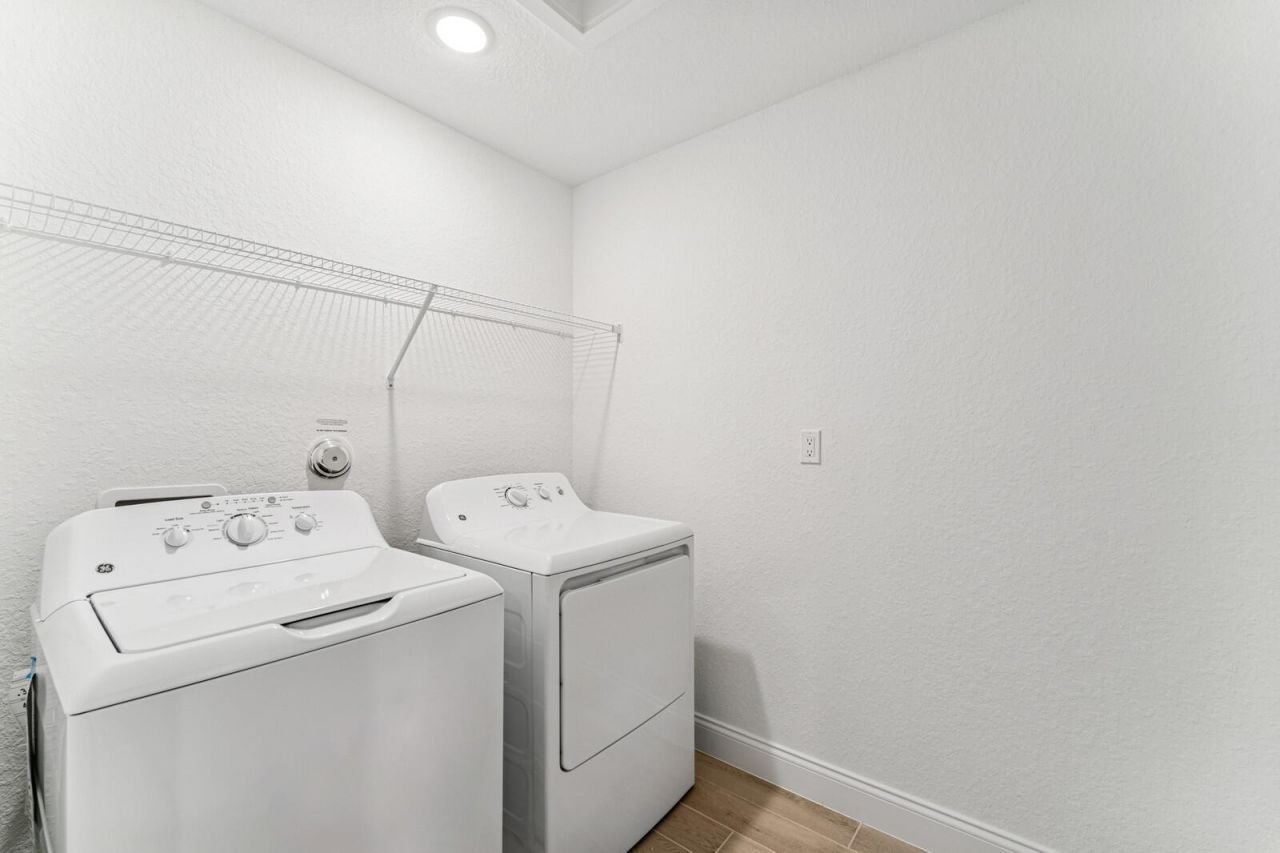 172 SE Birch Terrace, Unit 206, Stuart, FL 34997 Photo