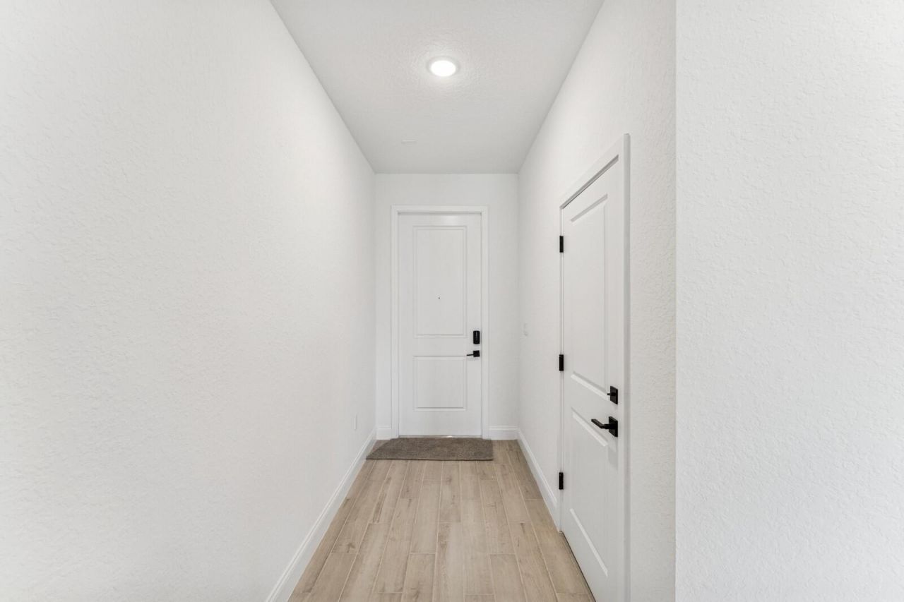 172 SE Birch Terrace, Unit 206, Stuart, FL 34997 Photo