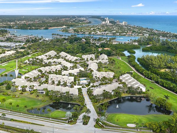 2608 Fairway Drive N, Jupiter, FL 33477