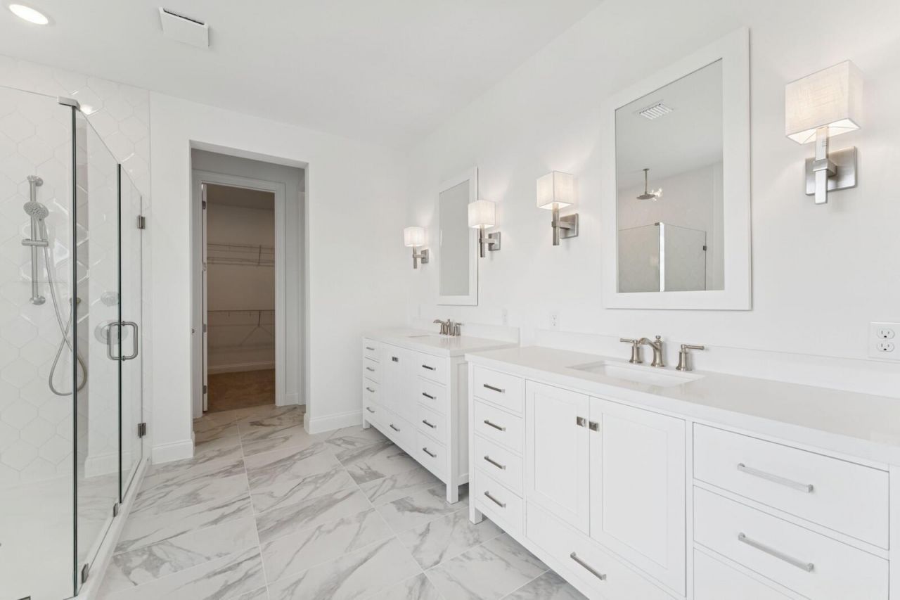 6771 SE Lost Pine Drive, Unit 64, Stuart, FL 34997 Photo