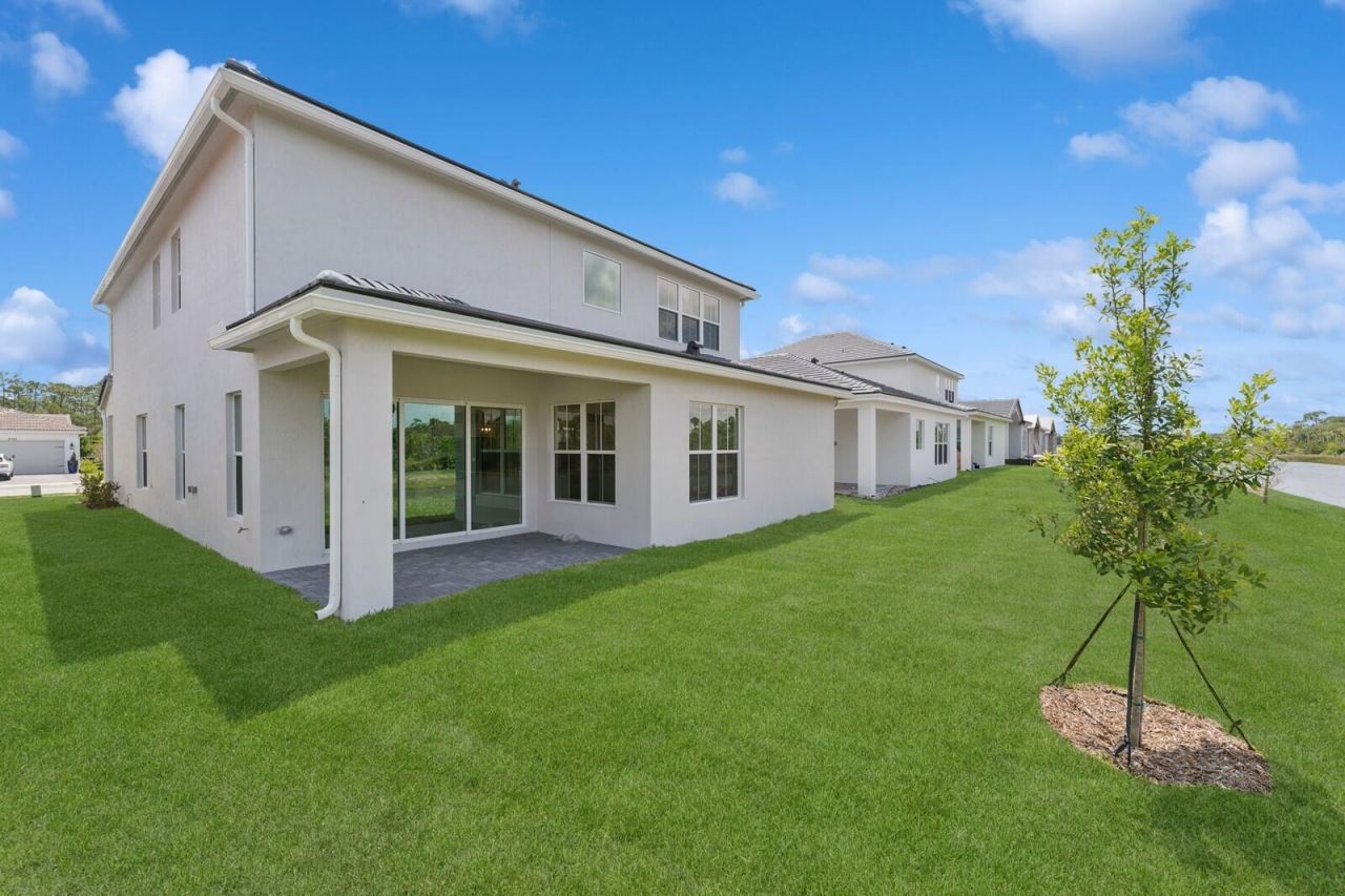 6771 SE Lost Pine Drive, Unit 64, Stuart, FL 34997 Photo