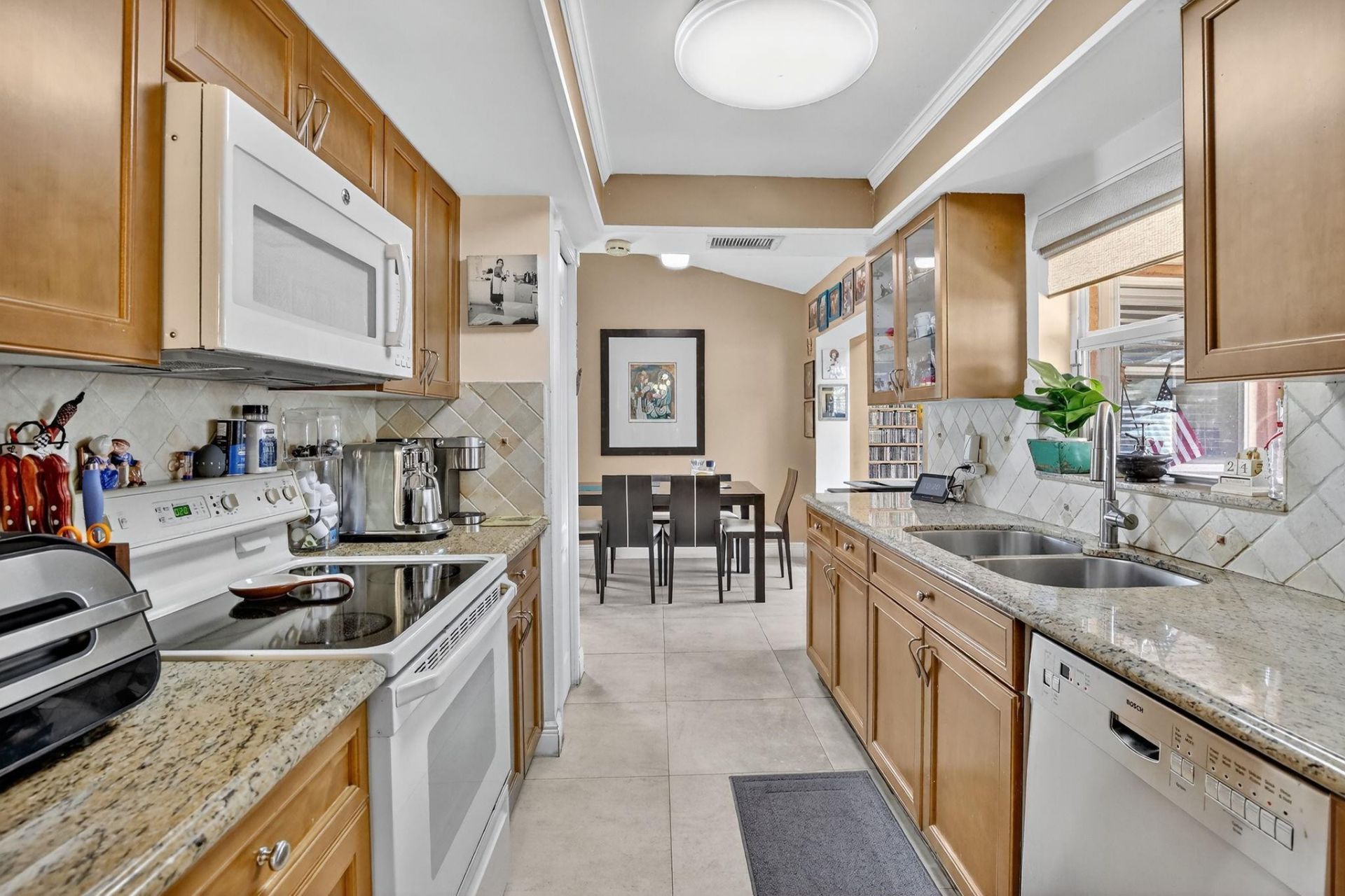 10120 Sheridan Street, Pembroke Pines, FL 33026 Photo