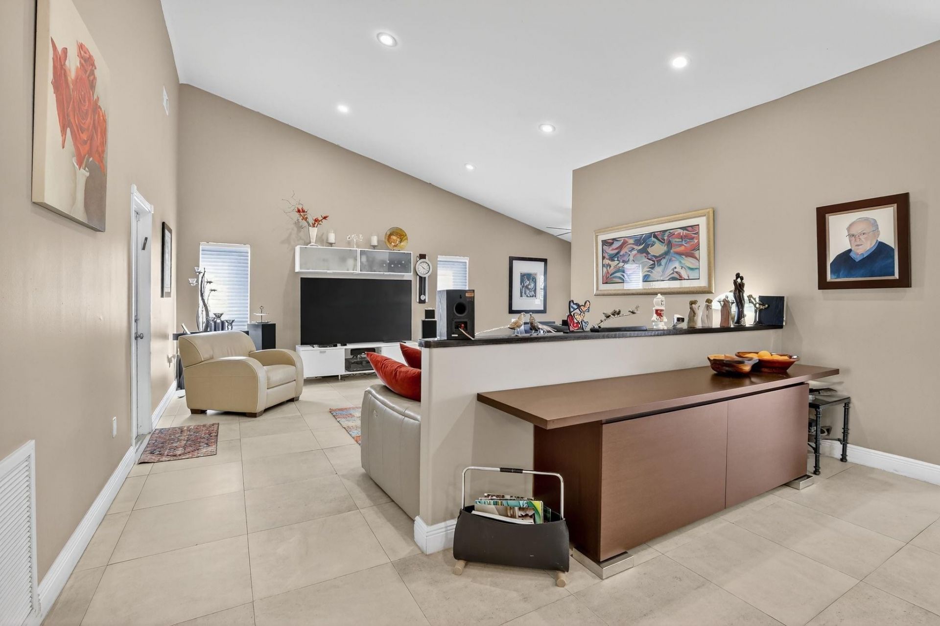 10120 Sheridan Street, Pembroke Pines, FL 33026 Photo