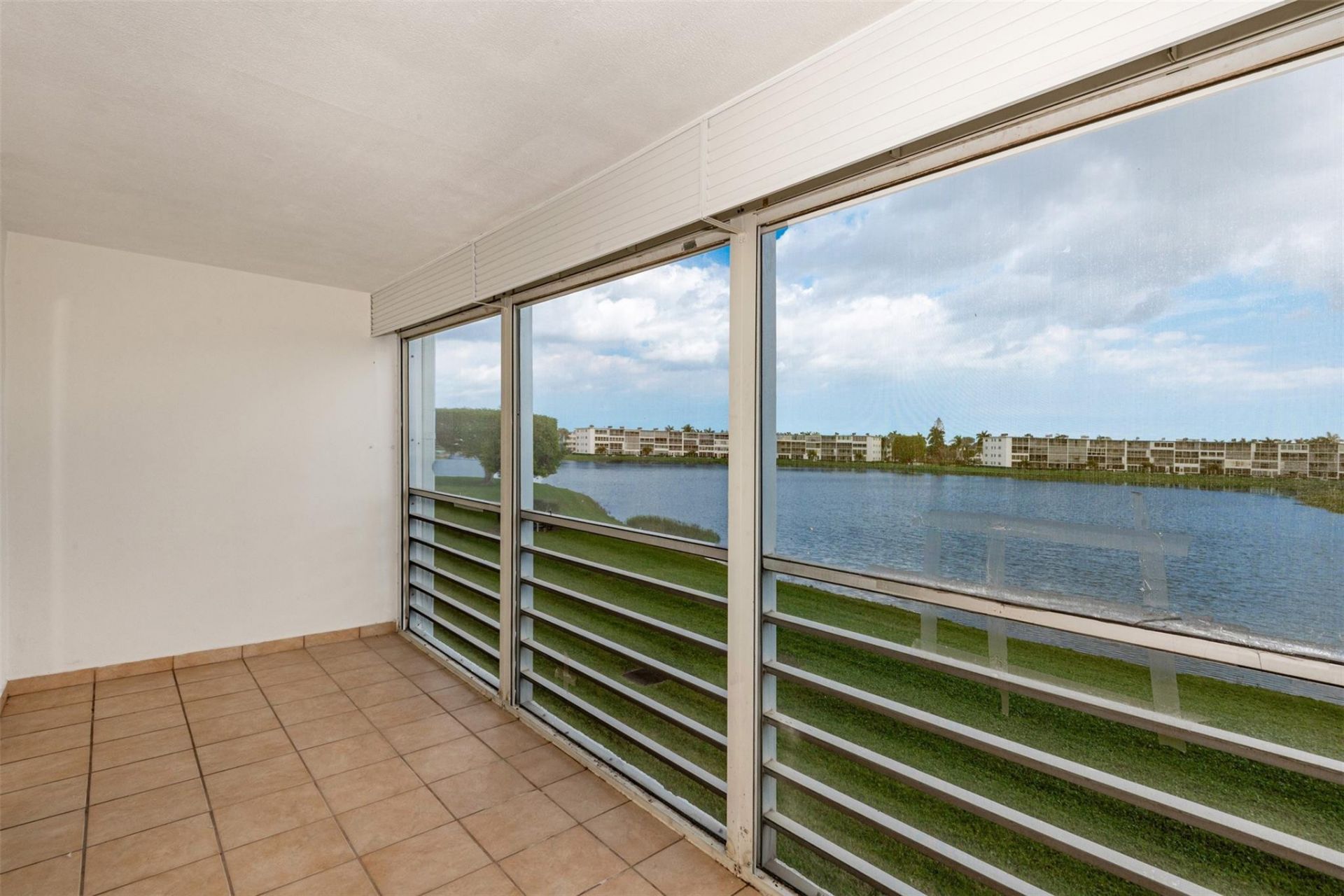 2009 Cornwall Drive, Unit 2009, Boca Raton, FL 33434 Photo