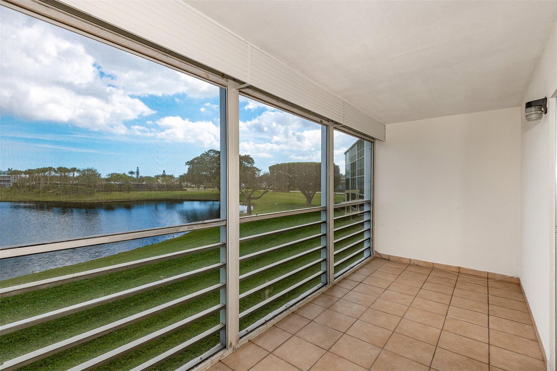 2009 Cornwall Drive, Unit 2009, Boca Raton, FL 33434 Photo