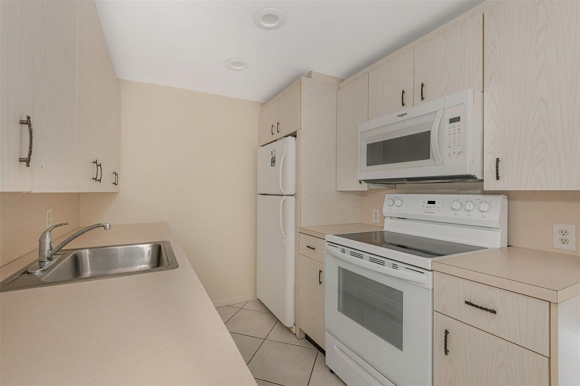 2009 Cornwall Drive, Unit 2009, Boca Raton, FL 33434 Photo