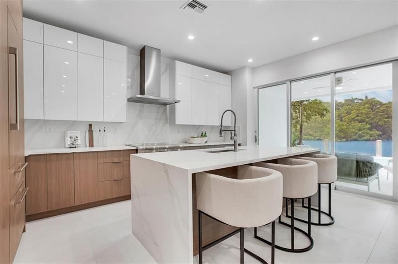 1129 NE 18 Court, Unit 1129, Fort Lauderdale, FL 33305 Photo