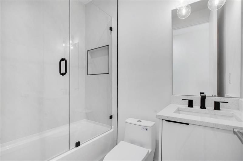 1129 NE 18 Court, Unit 1129, Fort Lauderdale, FL 33305 Photo