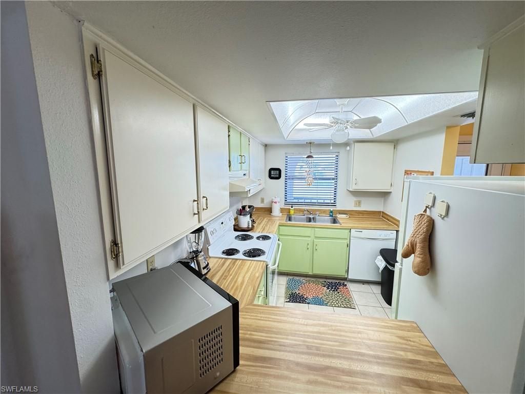 16320 Dublin Cir, Unit 203, Fort Myers, FL 33908 Photo