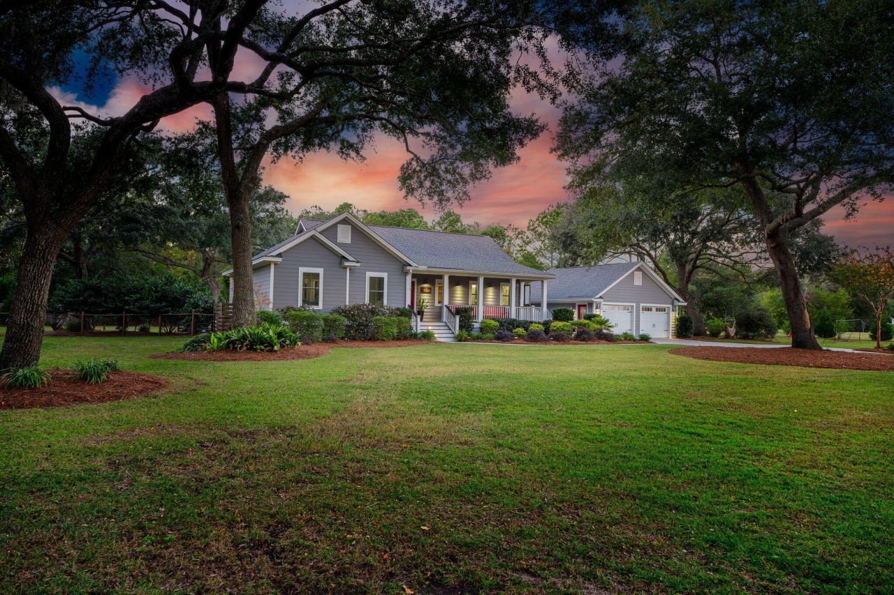 5323 Peerless Place Drive Photo 4