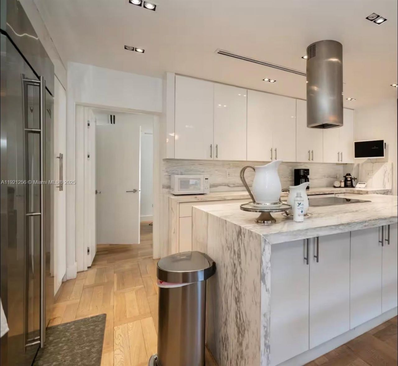 45 SW 28th Rd, Miami, FL 33129 Photo