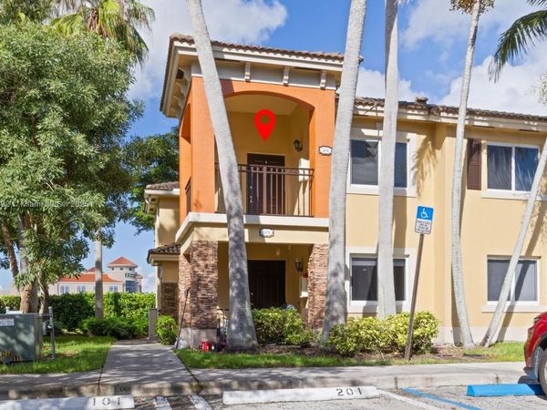 990 NE 33rd Ter, Unit 201, Homestead, FL 33033