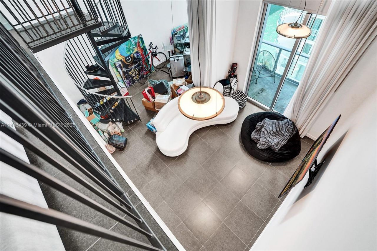 300 S Biscayne Blvd, Unit L-1206, Miami, FL 33131 Photo