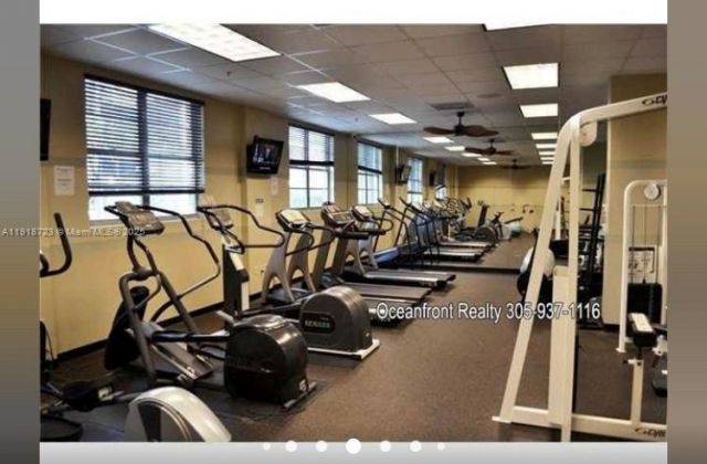 18555 Collins Ave, Unit 4804, Sunny Isles Beach, FL 33160 Photo
